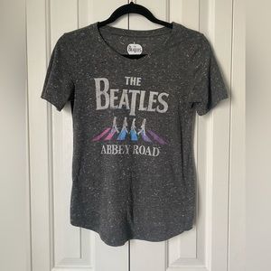 THE BEATLES GRAPHIC GREY TSHIRT - SIZE XS